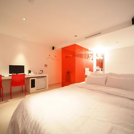 Hotel Pop Jongno Séoul Extérieur photo