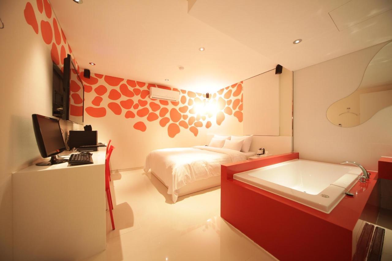 Hotel Pop Jongno Séoul Extérieur photo