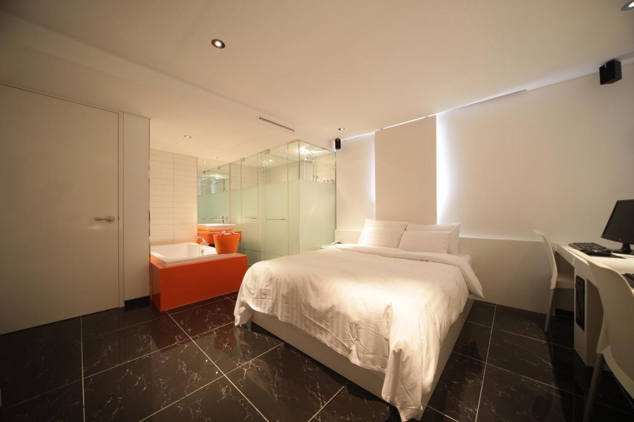 Hotel Pop Jongno Séoul Extérieur photo