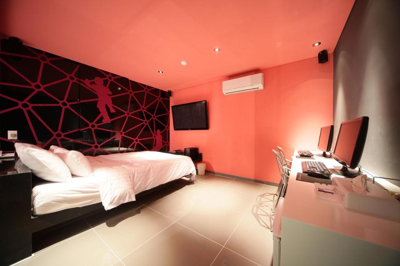 Hotel Pop Jongno Séoul Extérieur photo