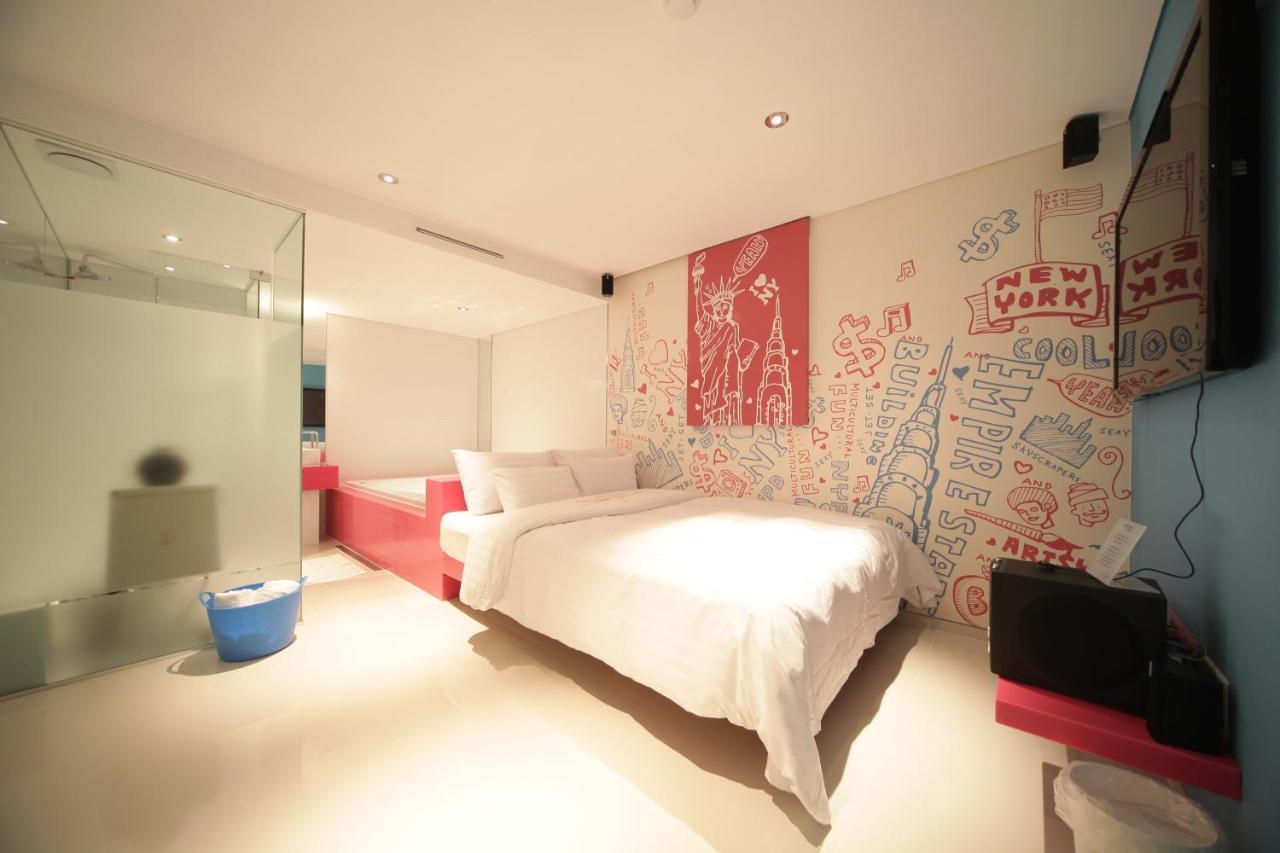 Hotel Pop Jongno Séoul Extérieur photo