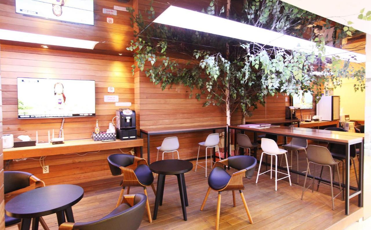Hotel Pop Jongno Séoul Extérieur photo